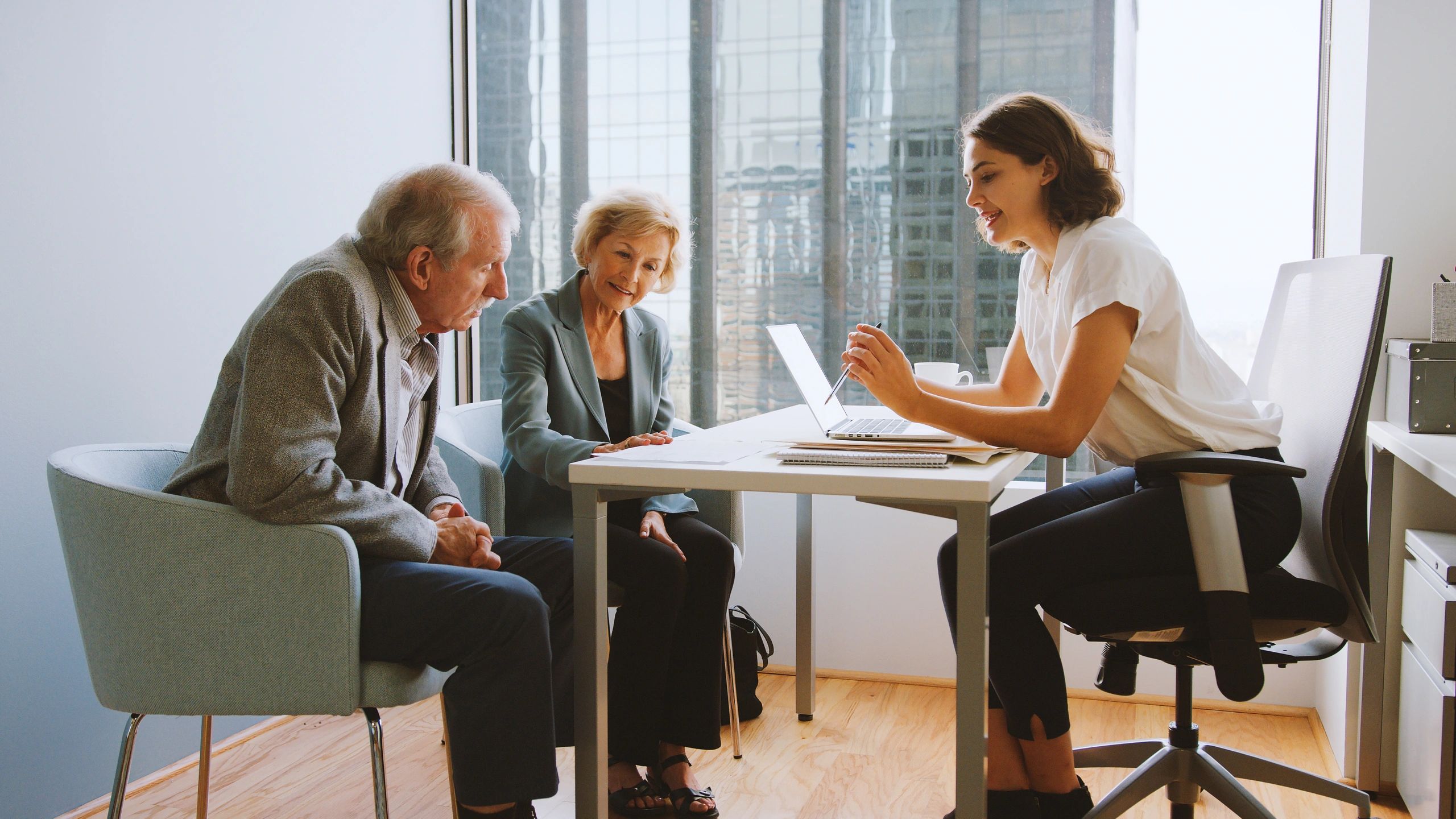 Mortgage consultation with homebuyers